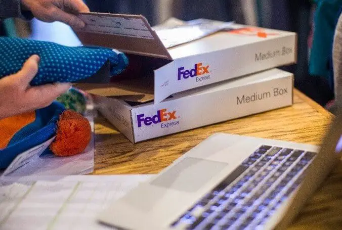 Fedex packaging