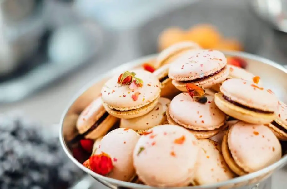 How Long Do Macarons Last? Accurate Information 